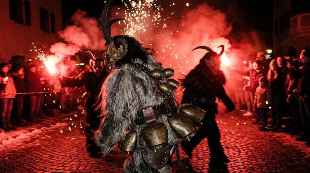 what happens at krampusnacht